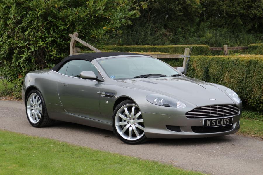  Aston Martin DB9 Volante 2004 года  (UK) (фото 1 из 38)